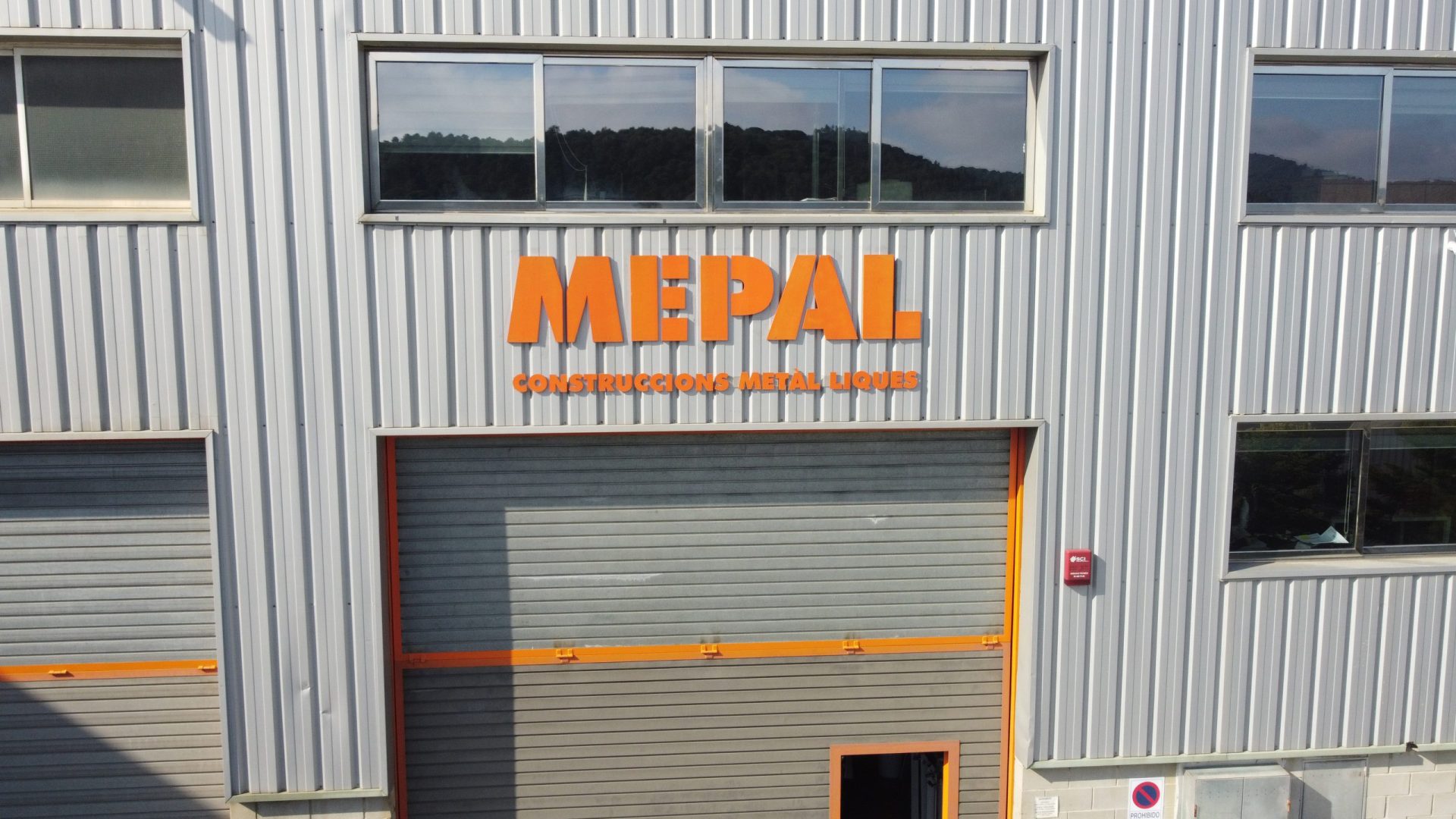 Mepal es un grupo de empresas especializadas en el sector metalúrgico. Como expertos en la construcción de metal, entendemos la importancia de ofrecer propuestas de alta calidad y personalizadas para nuestros clientes.